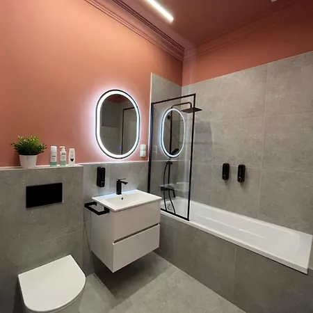Central Gallery Apartment Debrecen Exterior photo